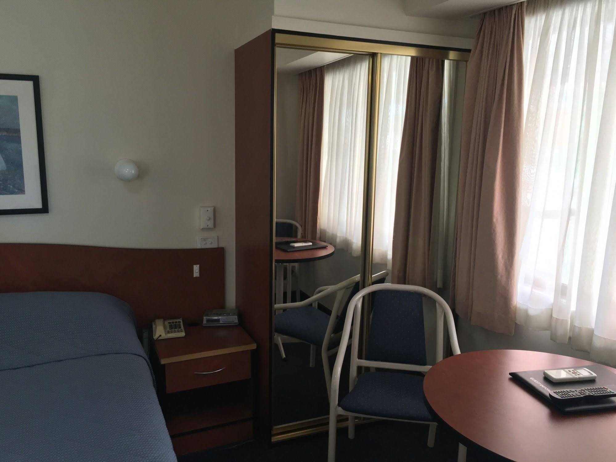 Town And Country Motel Sydney Eksteriør bilde